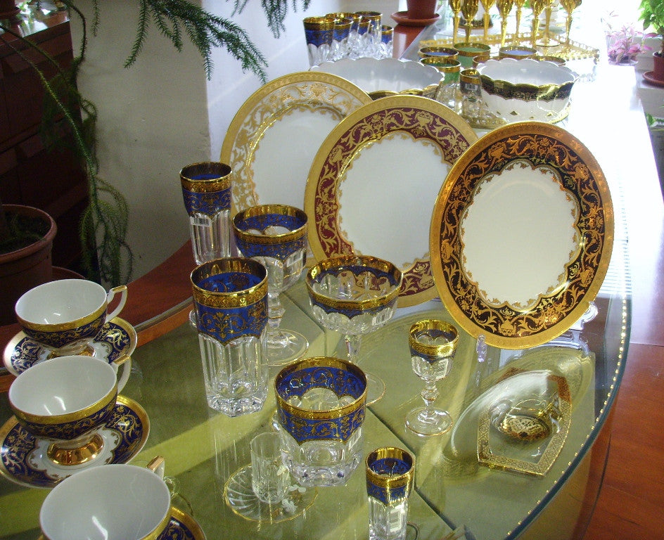 Porcelain Dinnerware In Empire Black Gold 26-Piece Set